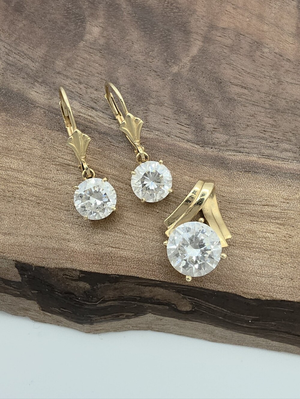 Vintage 14k Gold Diamonique Round Brilliant Cut CZ Pendant & Dangle Earrings Set